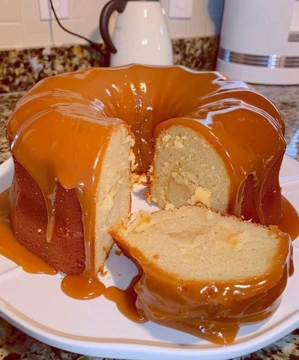 Pastel glaseado de caramelo