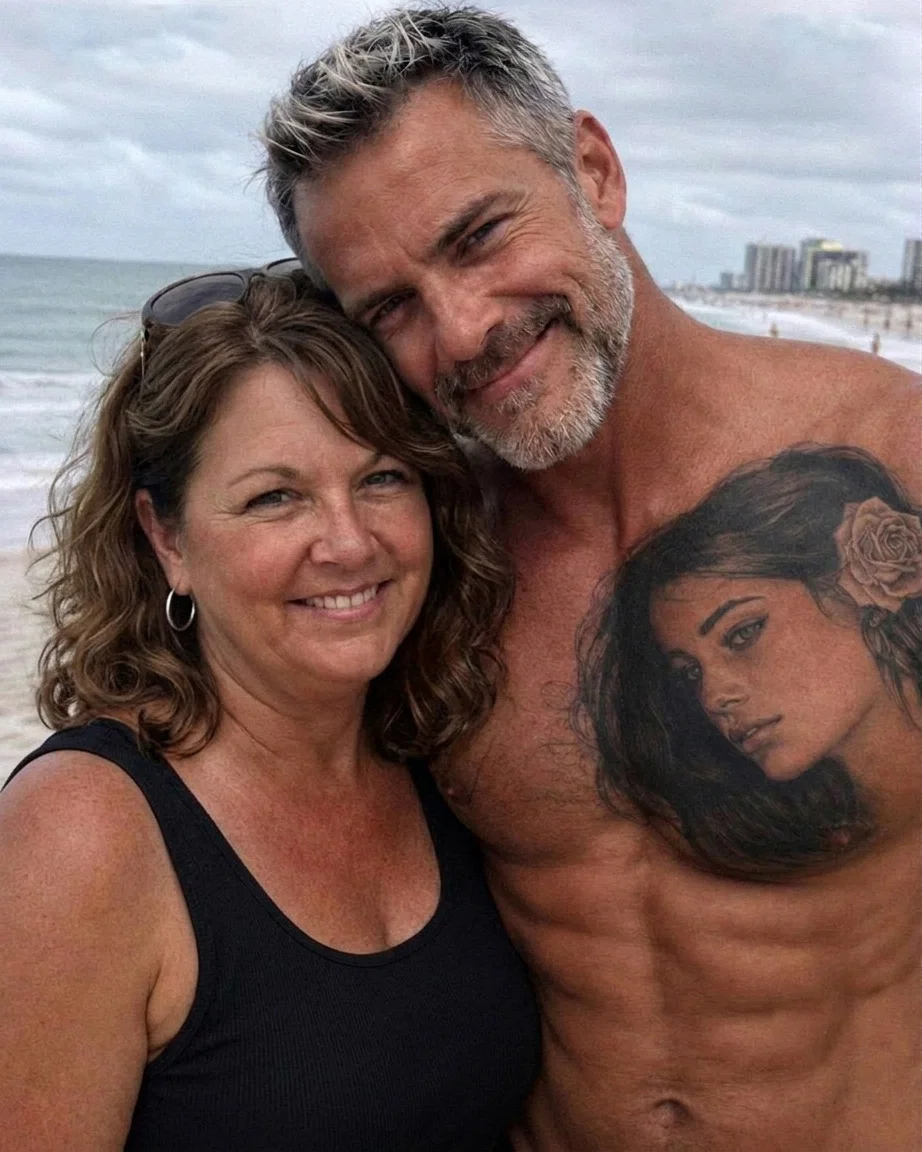Mi esposo tuvo otra mujer tatuada sobre su corazón durante 20 años; juraba que era imaginaria hasta que la encontré.